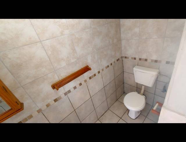 1 BEDROOM PROPERTY TO RENT IN DIE BULT